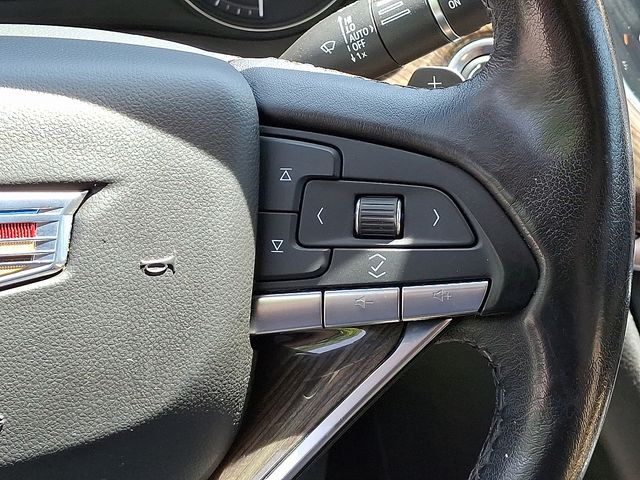 Vehicle image 28 of 40