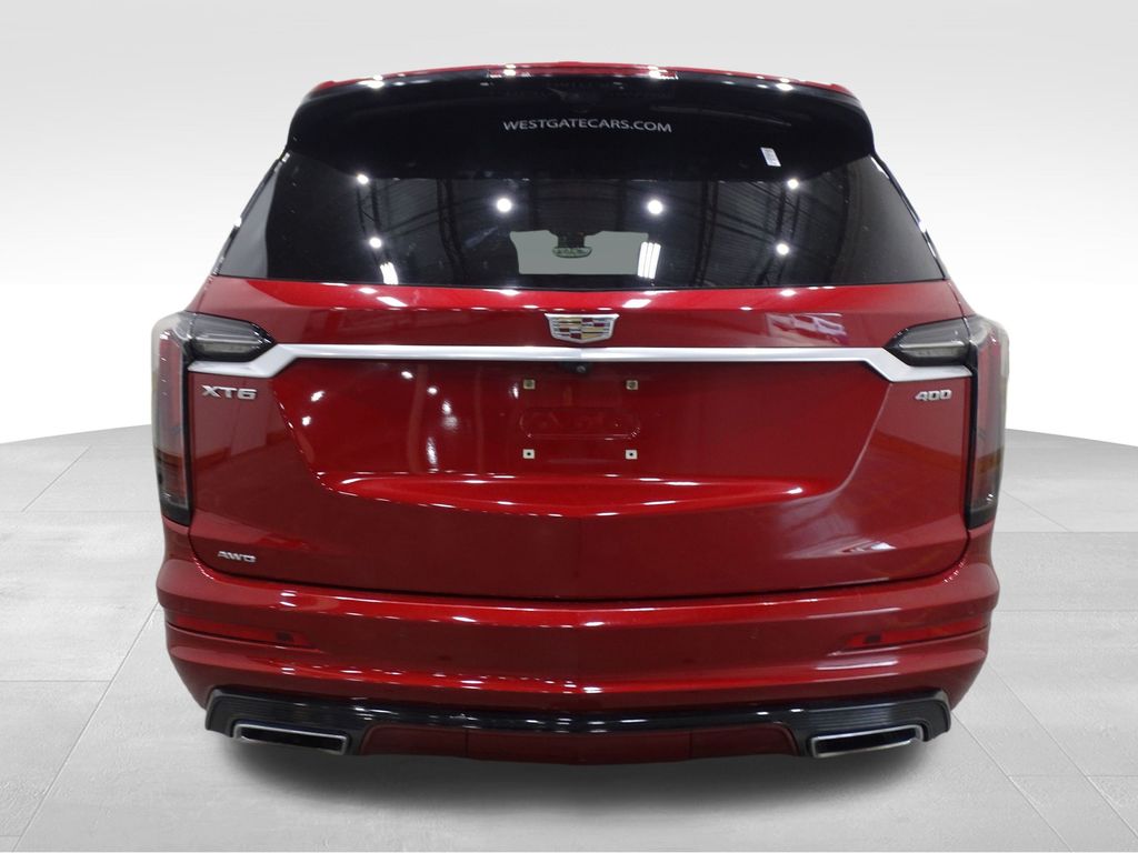 Vehicle image 5 of 44