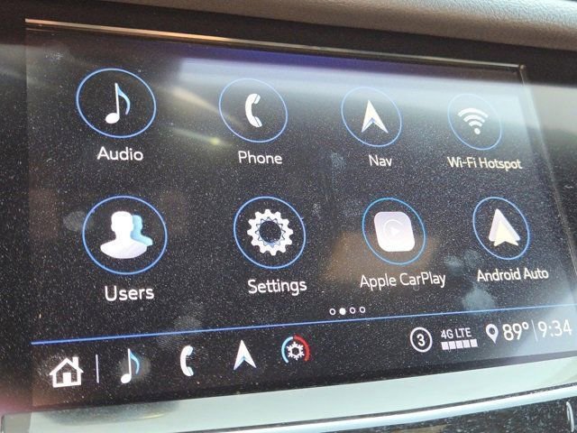 Vehicle image 18 of 34