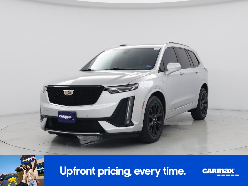 2020 Cadillac XT6 Sport Image 2 of 27
