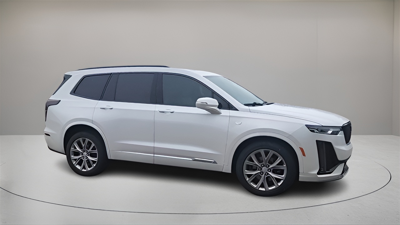 Vehicle image 35 of 41