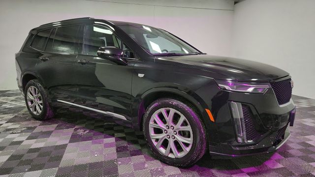 2020 Cadillac XT6 Sport Image 3 of 26
