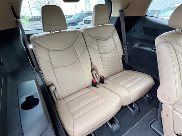 Vehicle image 15 of 40
