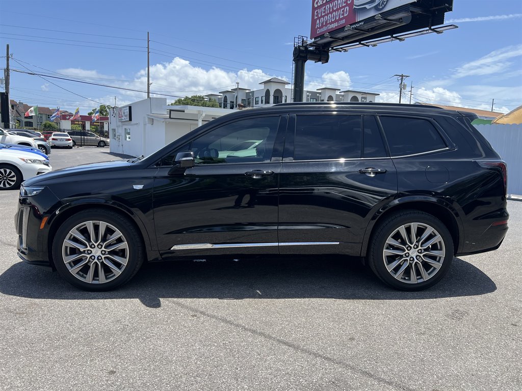 Vehicle image 14 of 32