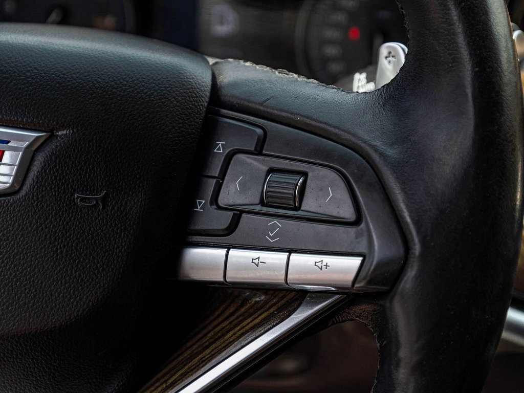 Vehicle image 24 of 50