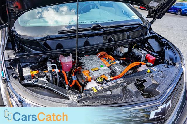 Vehicle image 14 of 35