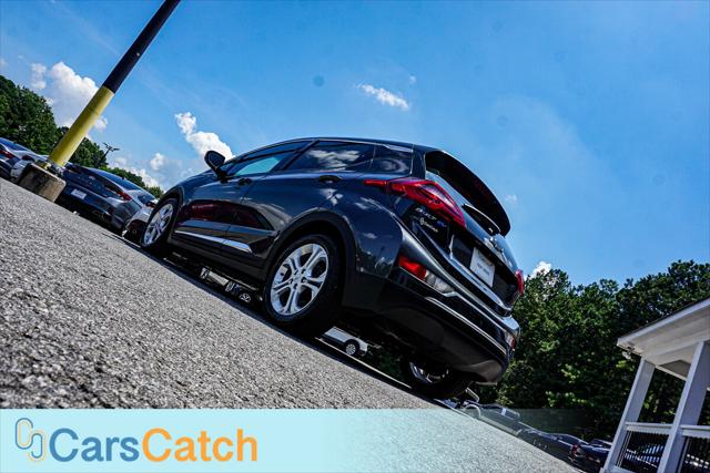 Vehicle image 11 of 35