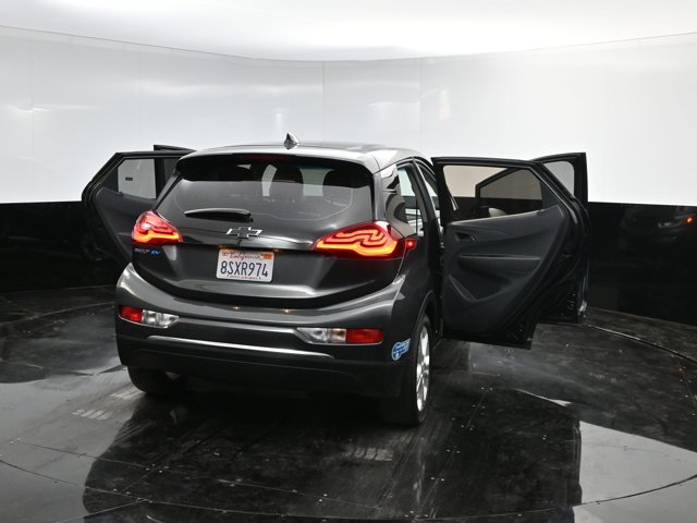 2020 Chevrolet Bolt EV LT Image 17 of 40