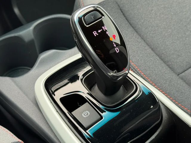 2020 Chevrolet Bolt EV LT Image 24 of 29