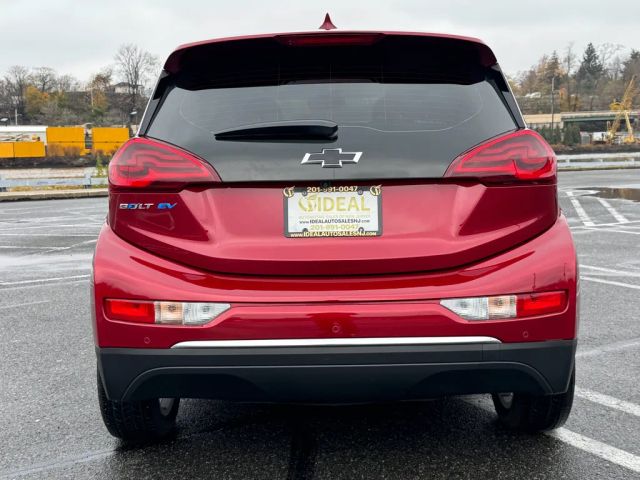 2020 Chevrolet Bolt EV LT Image 3 of 29
