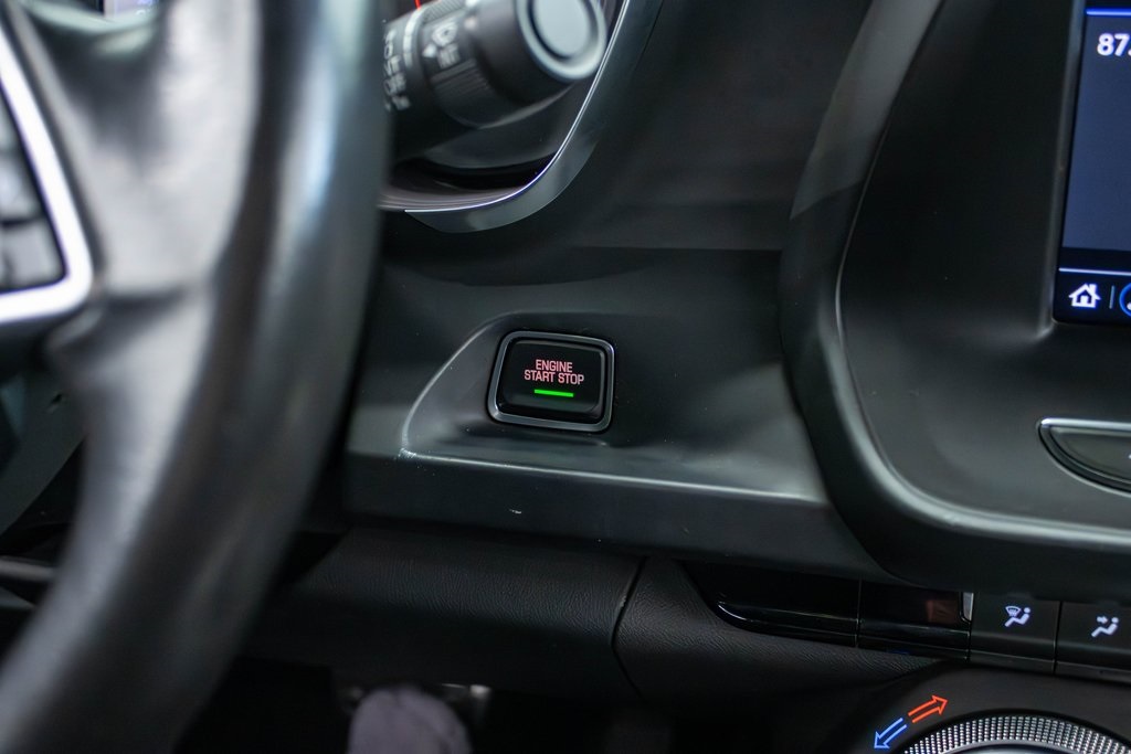 2020 Chevrolet Camaro 1LT Image 31 of 33