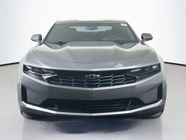 2020 Chevrolet Camaro 1LT Image 2 of 33