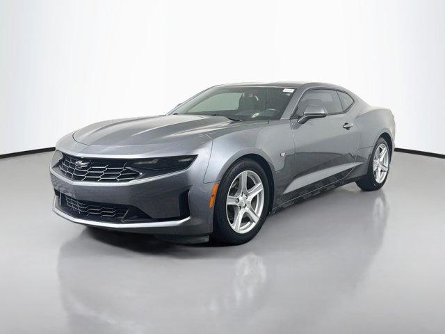 2020 Chevrolet Camaro 1LT Image 1 of 33