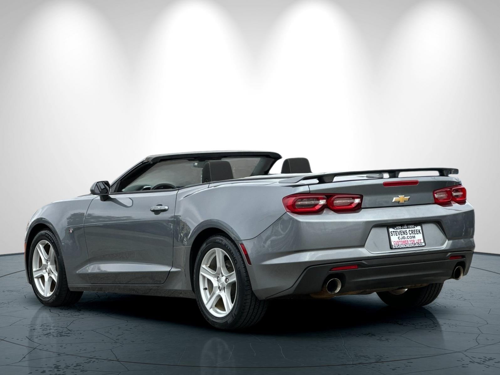 2020 Chevrolet Camaro 1LT Image 8 of 28