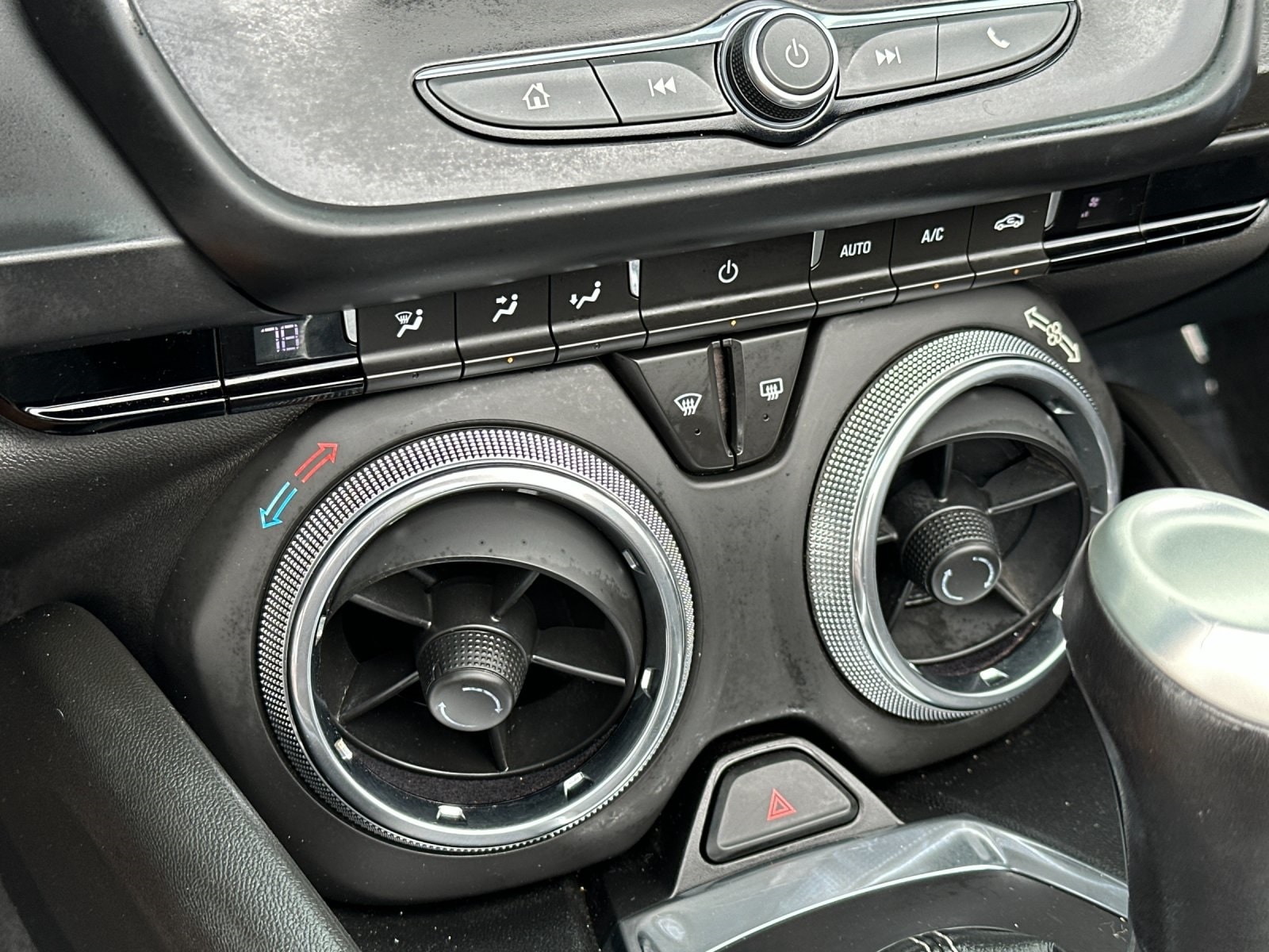 2020 Chevrolet Camaro 1LT Image 21 of 28