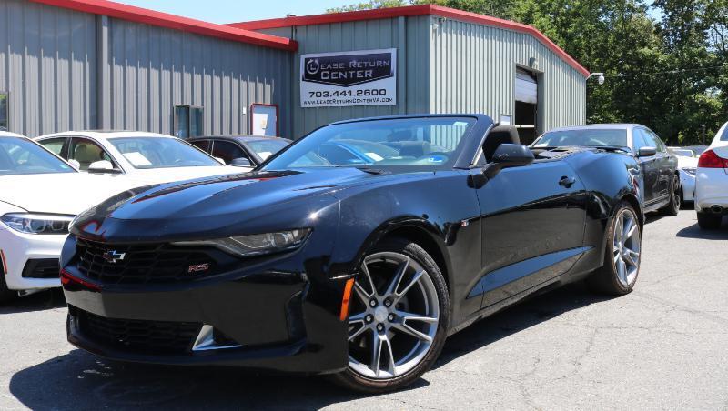 2020 Chevrolet Camaro 1LT Image 2 of 22
