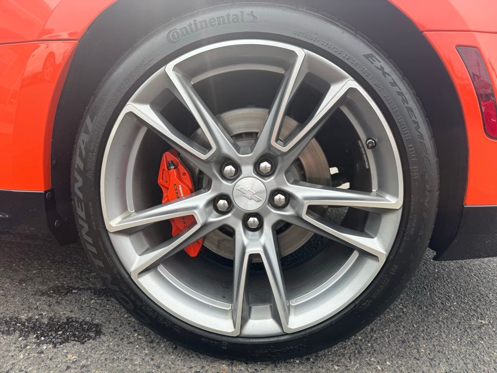 Vehicle image 11 of 25