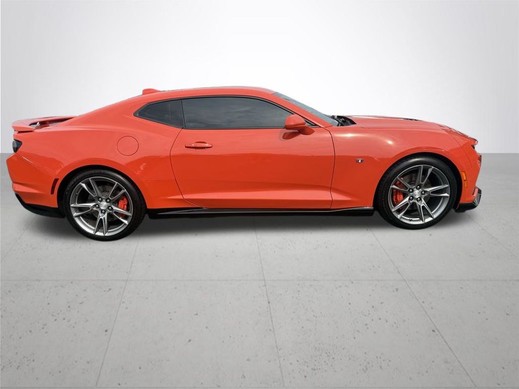 Vehicle image 5 of 25
