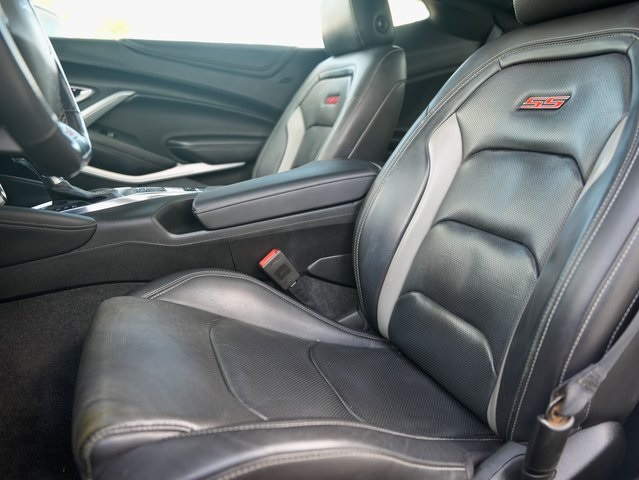 Vehicle image 11 of 34