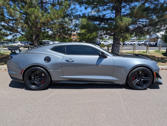 2020 Chevrolet Camaro ZL1 Image 3 of 21