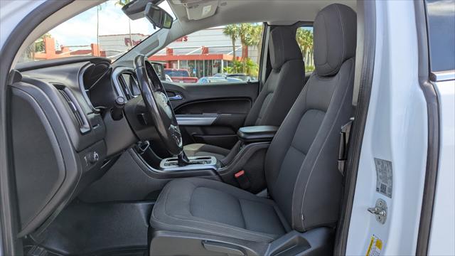 Vehicle image 13 of 31