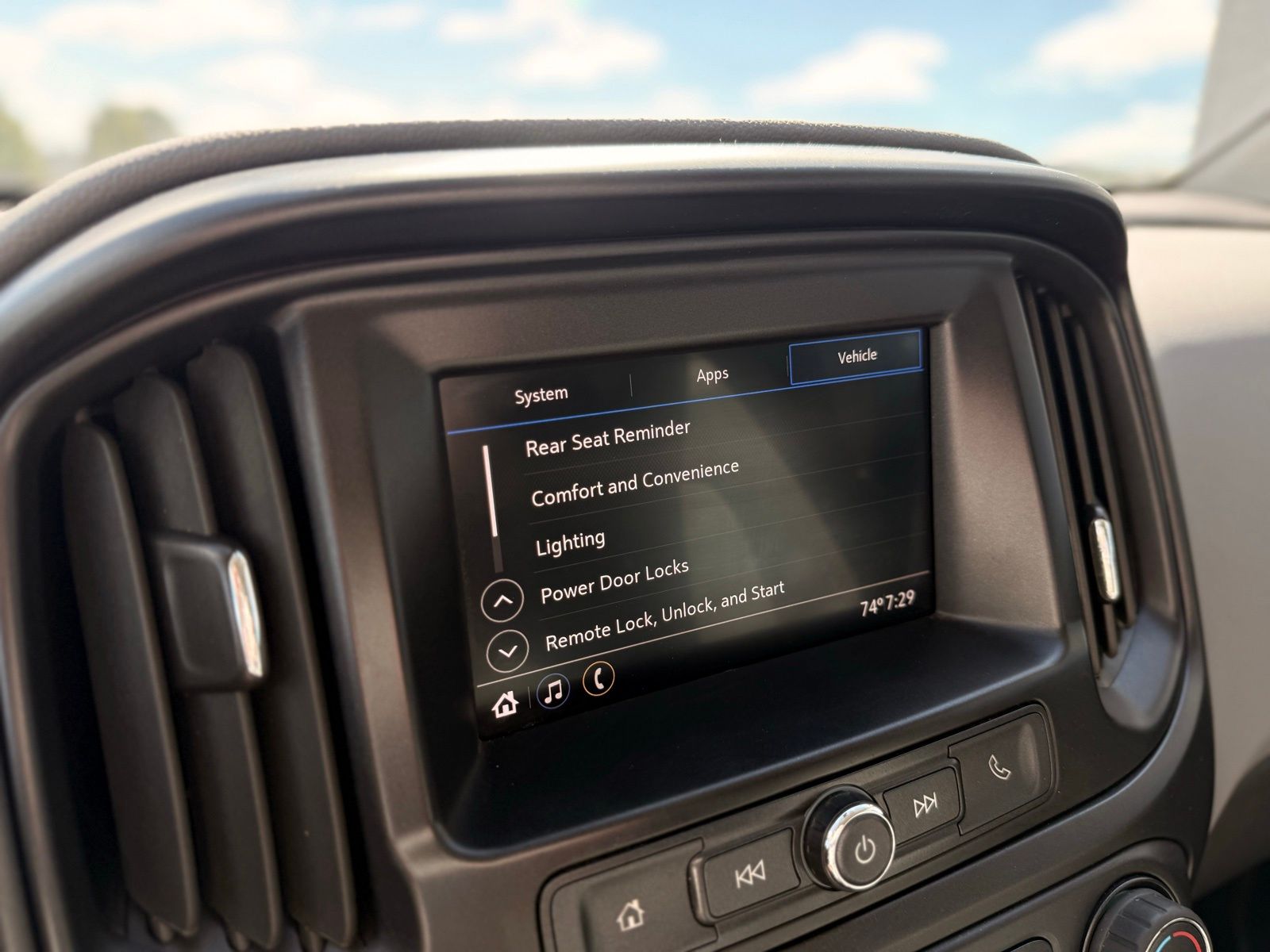 2020 Chevrolet Colorado Work Truck Image 23 of 36