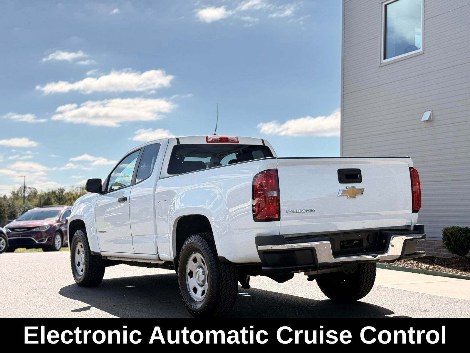 2020 Chevrolet Colorado Work Truck Image 7 of 36