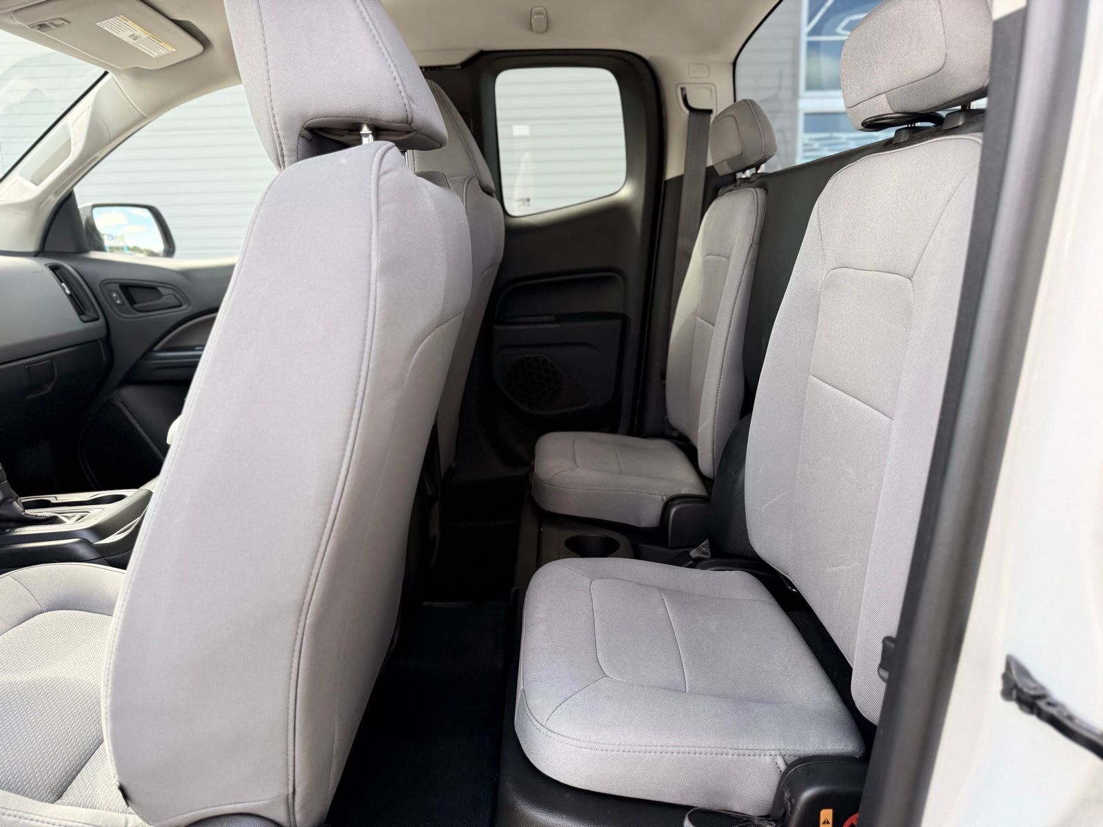 2020 Chevrolet Colorado Work Truck Image 11 of 36