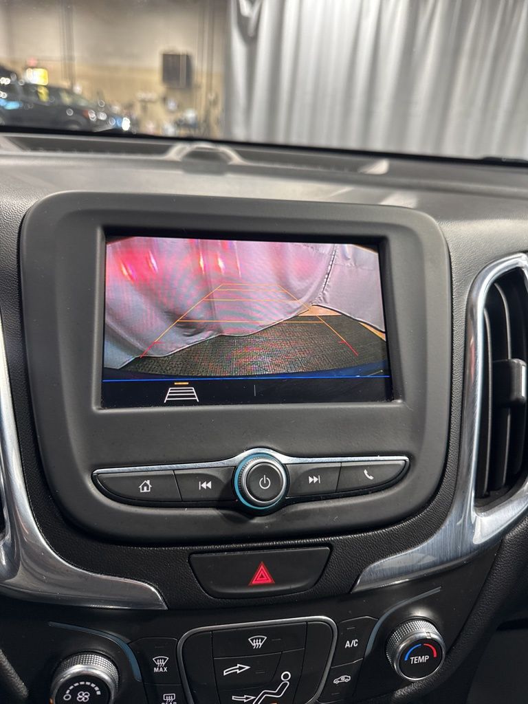 2020 Chevrolet Equinox LT Image 16 of 22