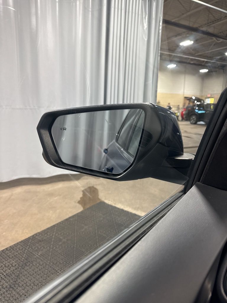 2020 Chevrolet Equinox LT Image 22 of 22