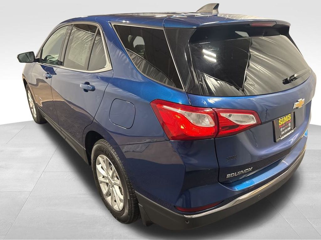 2020 Chevrolet Equinox LT Image 8 of 22