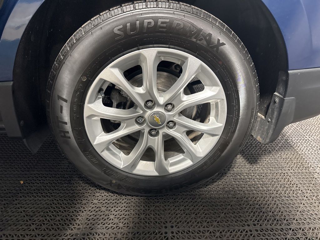 2020 Chevrolet Equinox LT Image 10 of 22