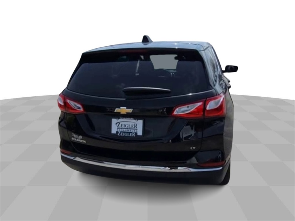 Vehicle image 9 of 32