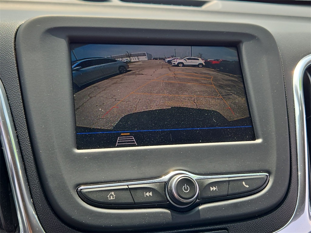 Vehicle image 14 of 32