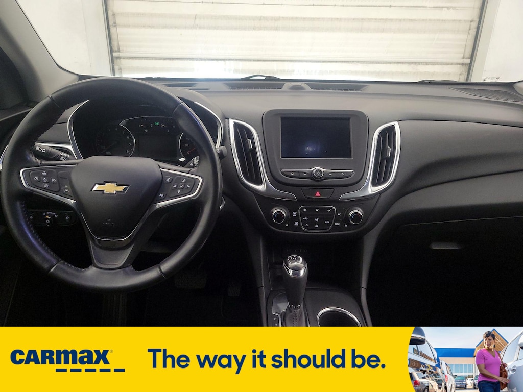 Vehicle image 11 of 29