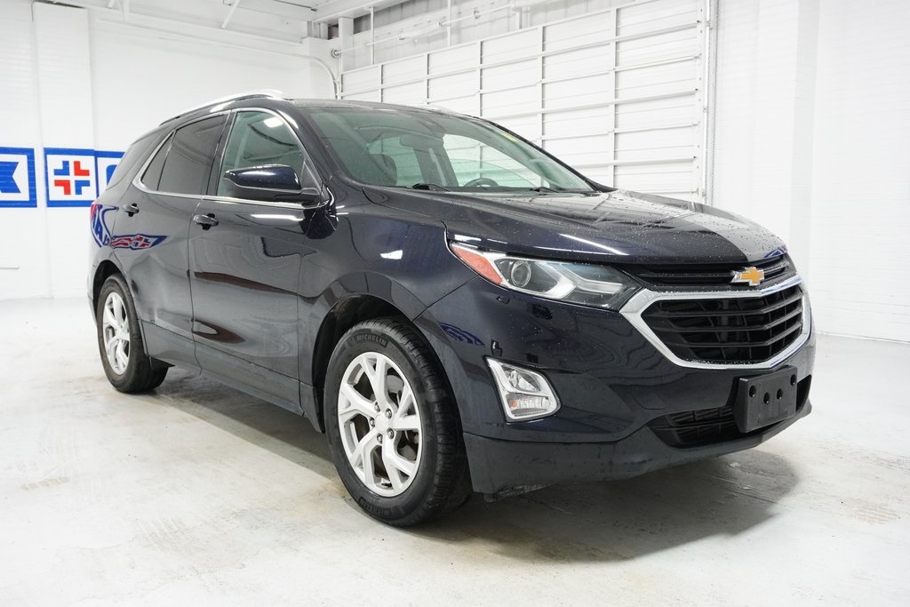 Vehicle image 2 of 34