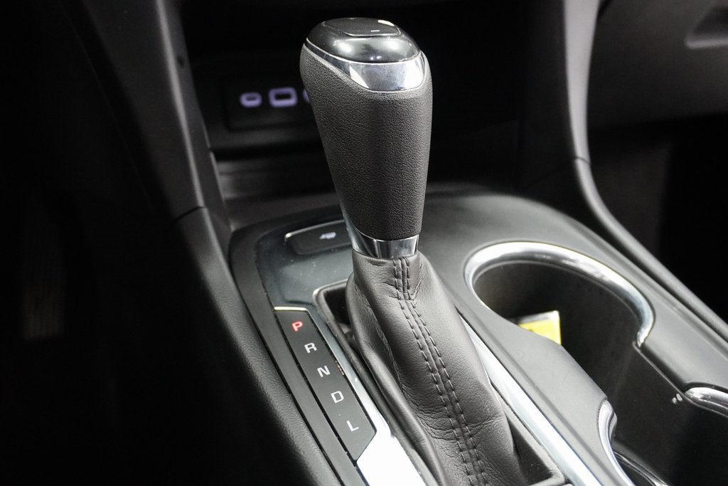 Vehicle image 29 of 34
