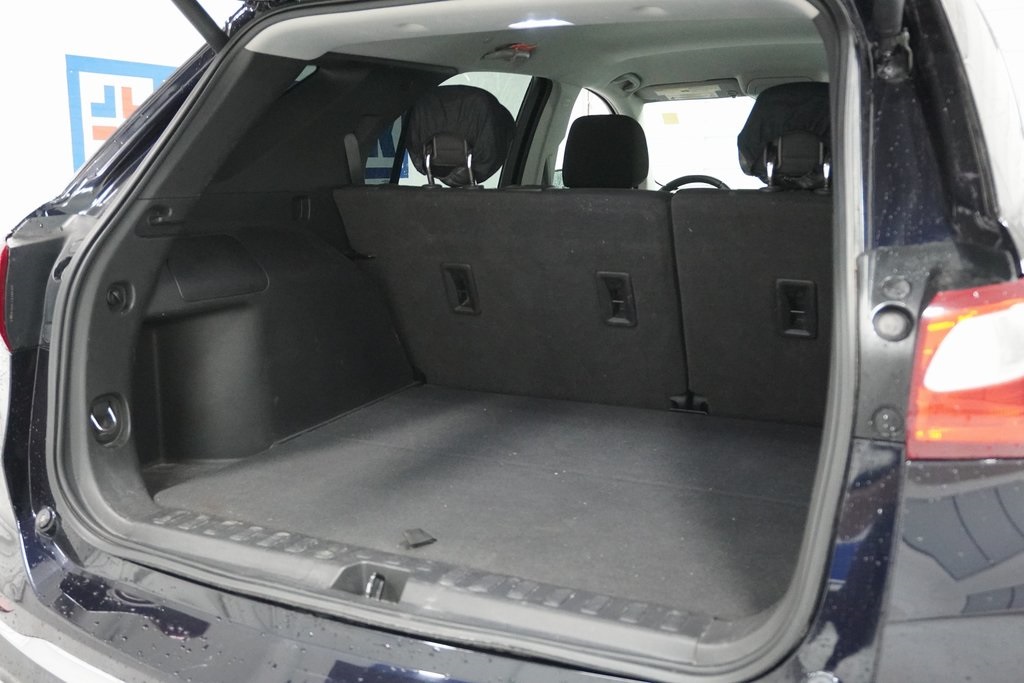 Vehicle image 11 of 34