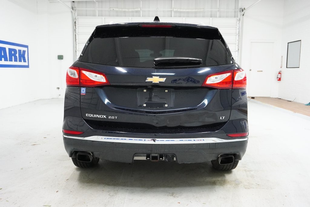 Vehicle image 6 of 34