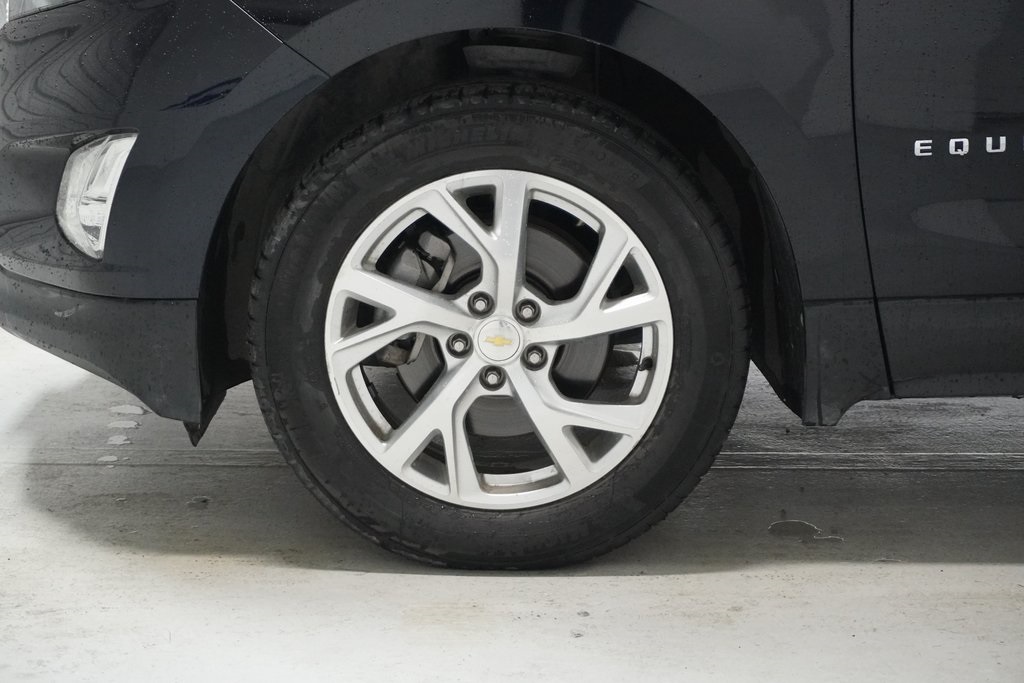 Vehicle image 12 of 34