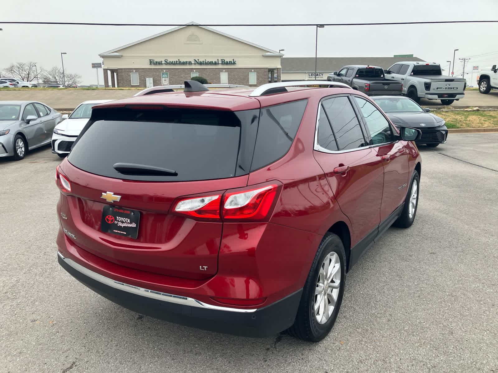 2020 Chevrolet Equinox LT Image 5 of 36