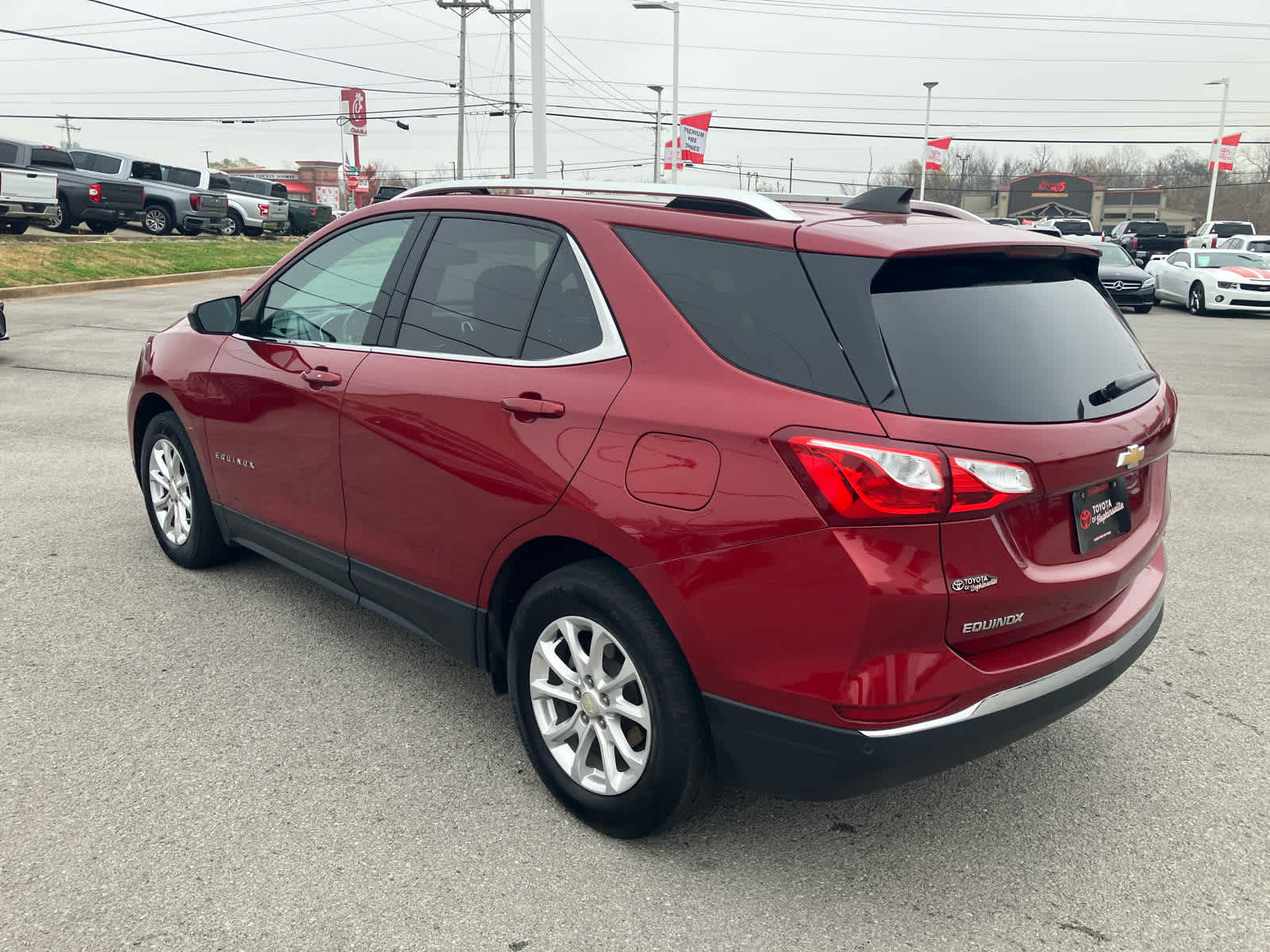 2020 Chevrolet Equinox LT Image 7 of 36
