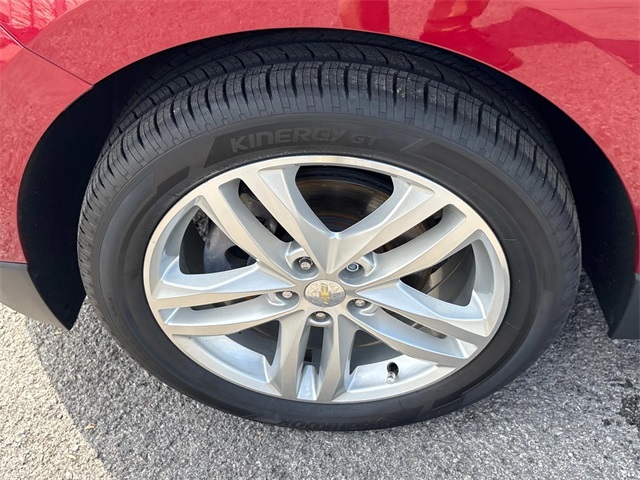 Vehicle image 10 of 34