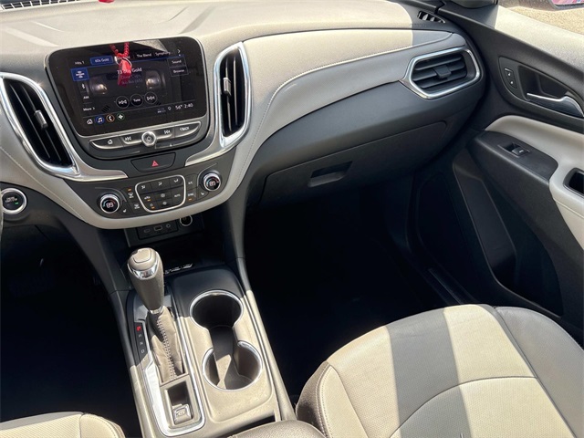 Vehicle image 16 of 34