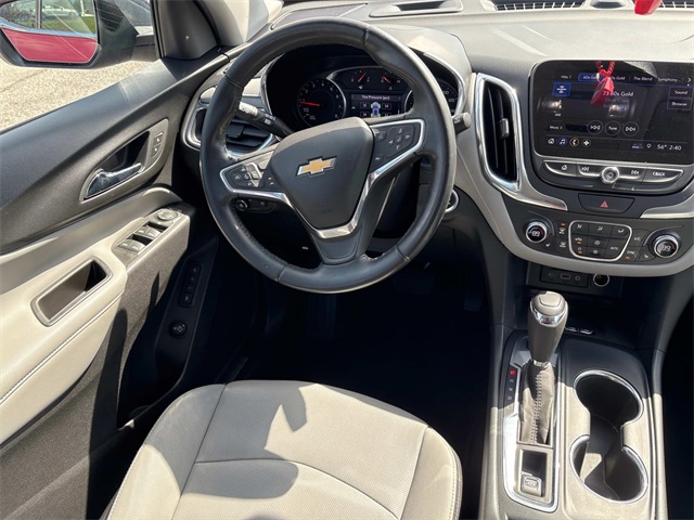 Vehicle image 15 of 34