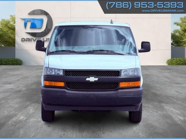 Vehicle image 4 of 33