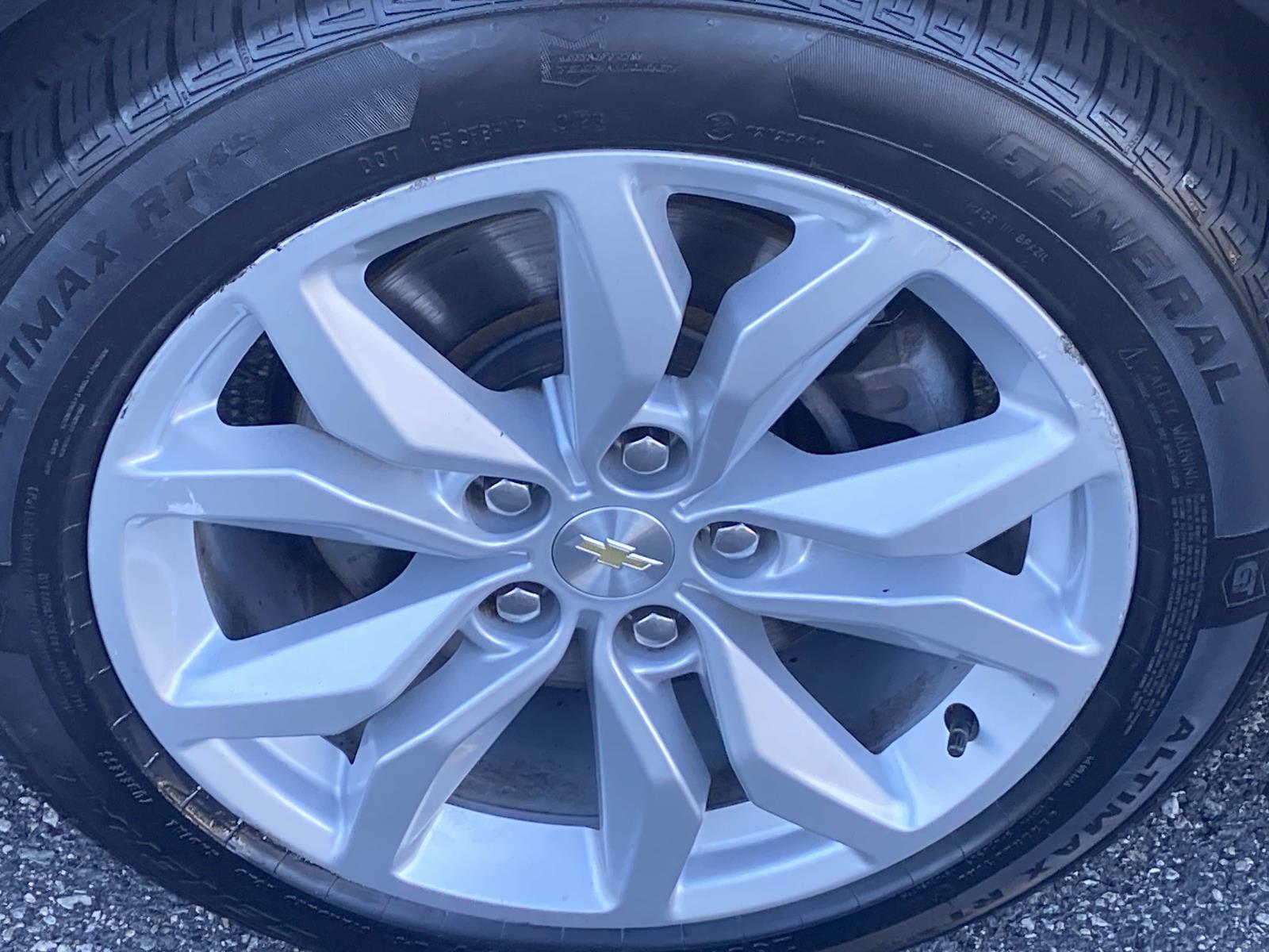 2020 Chevrolet Impala LT Image 10 of 25