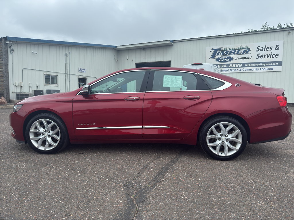 Vehicle image 8 of 26