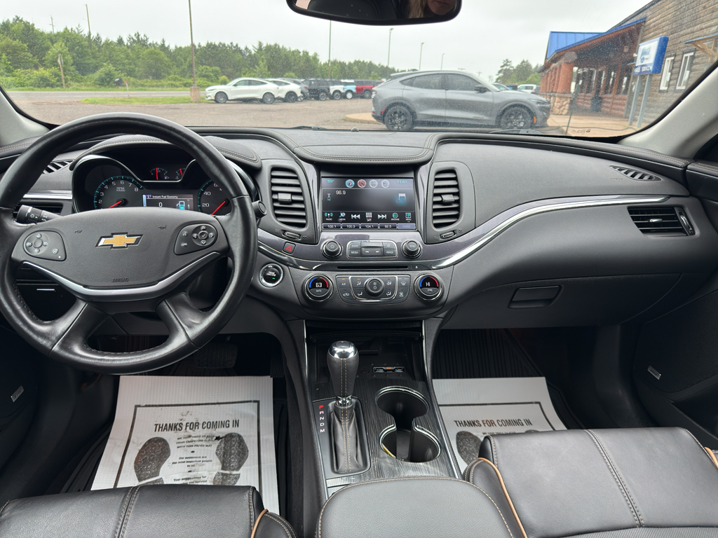 Vehicle image 16 of 26