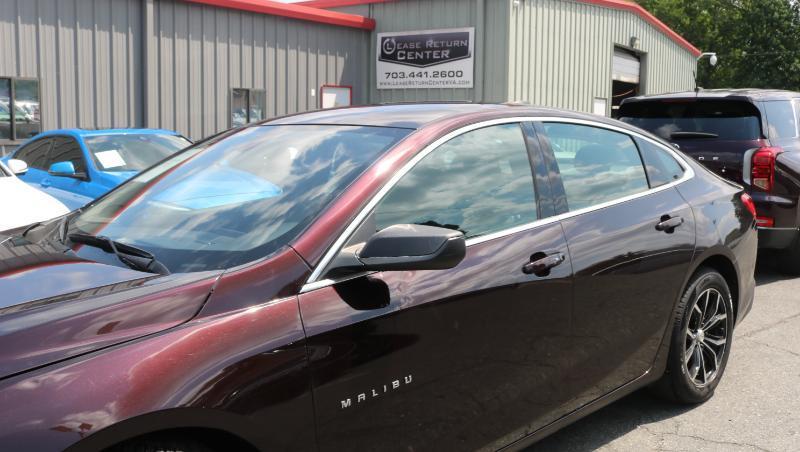 2020 Chevrolet Malibu LS Image 2 of 20